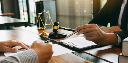 What Types of Cases Do Commercial Litigation Attorneys Handle?